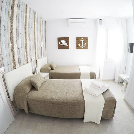 デル マール ゲストハウス トッサ・デ・マール