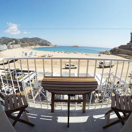 Del Mar בית הארחה