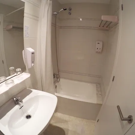 デル マール ゲストハウス トッサ・デ・マール