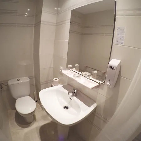 Del Mar בית הארחה טוסה דה מאר