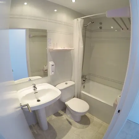 Del Mar בית הארחה